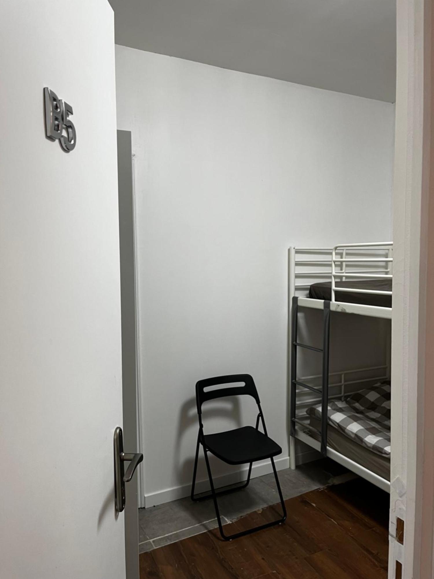 Chez Mia Paris Hostel Εξωτερικό φωτογραφία