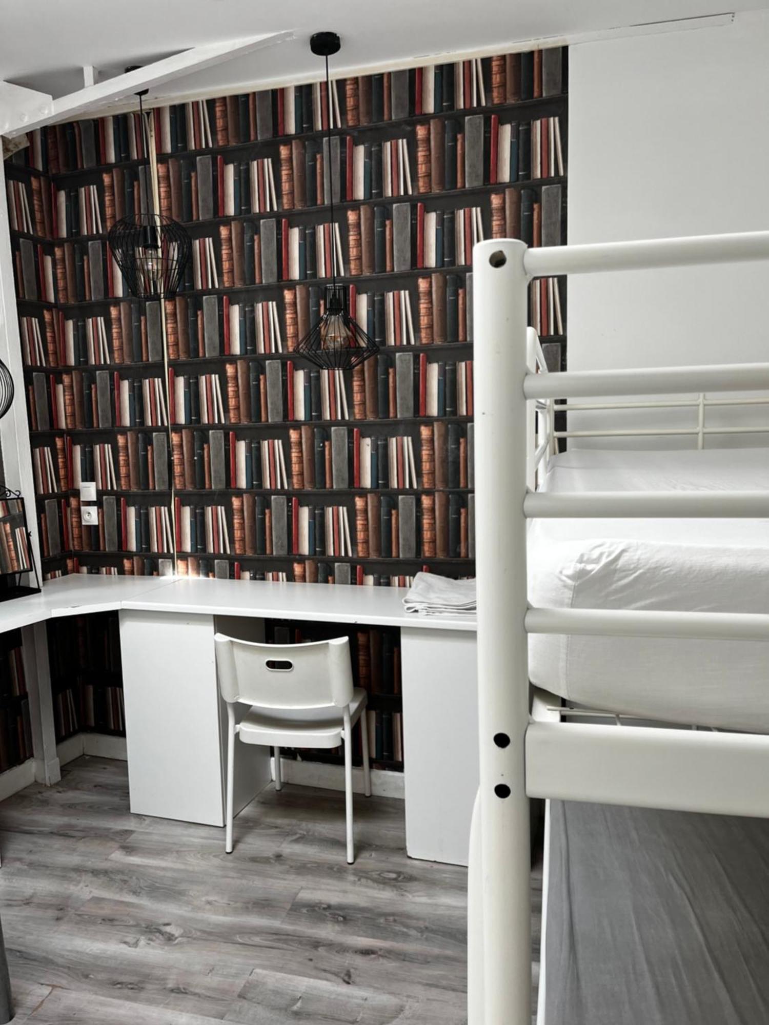 Chez Mia Paris Hostel Εξωτερικό φωτογραφία