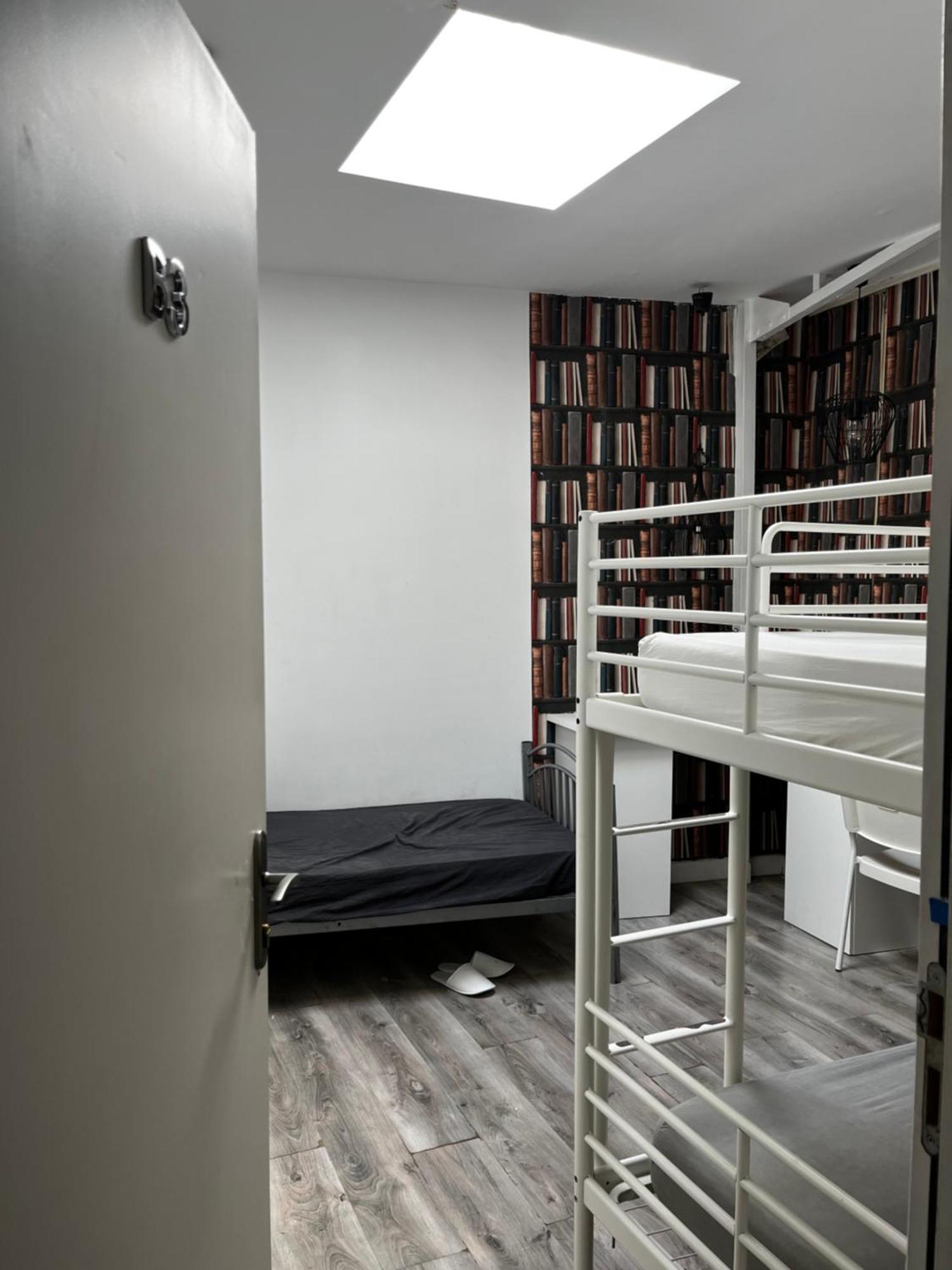 Chez Mia Paris Hostel Εξωτερικό φωτογραφία