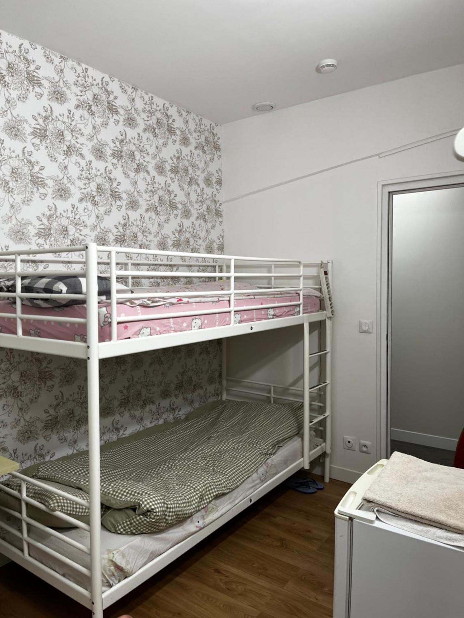 Chez Mia Paris Hostel Εξωτερικό φωτογραφία