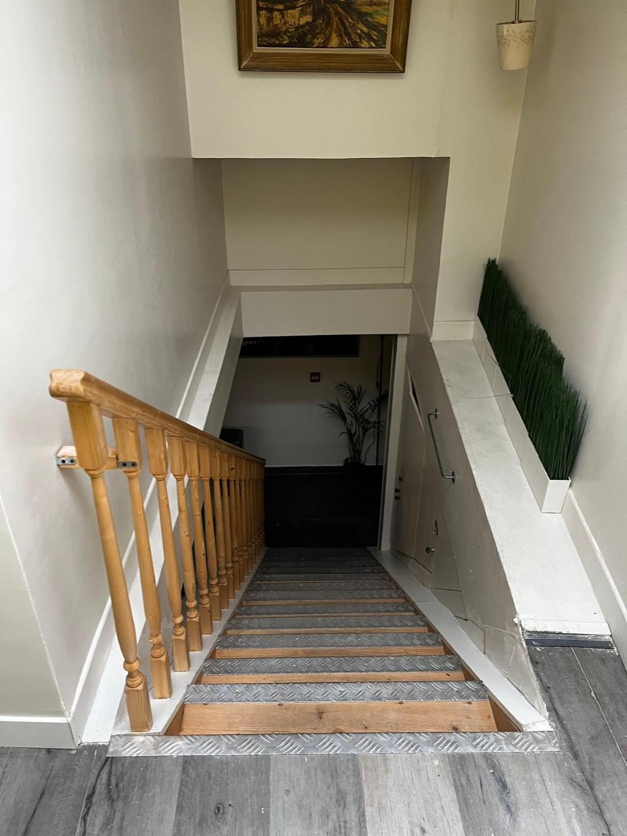 Chez Mia Paris Hostel Εξωτερικό φωτογραφία