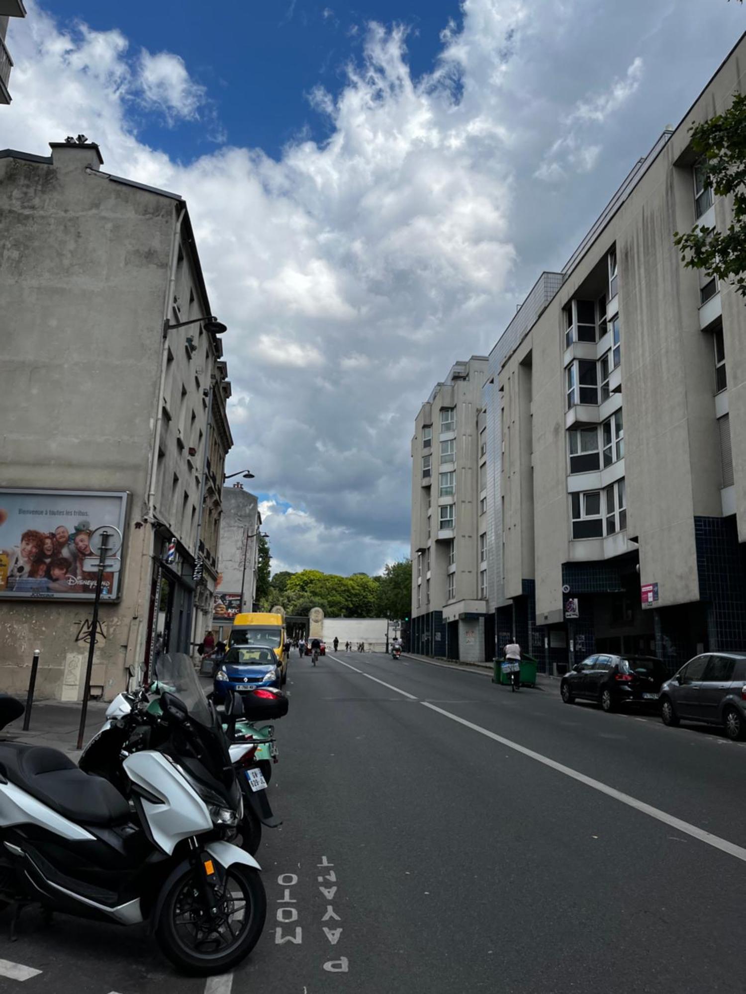 Chez Mia Paris Hostel Εξωτερικό φωτογραφία